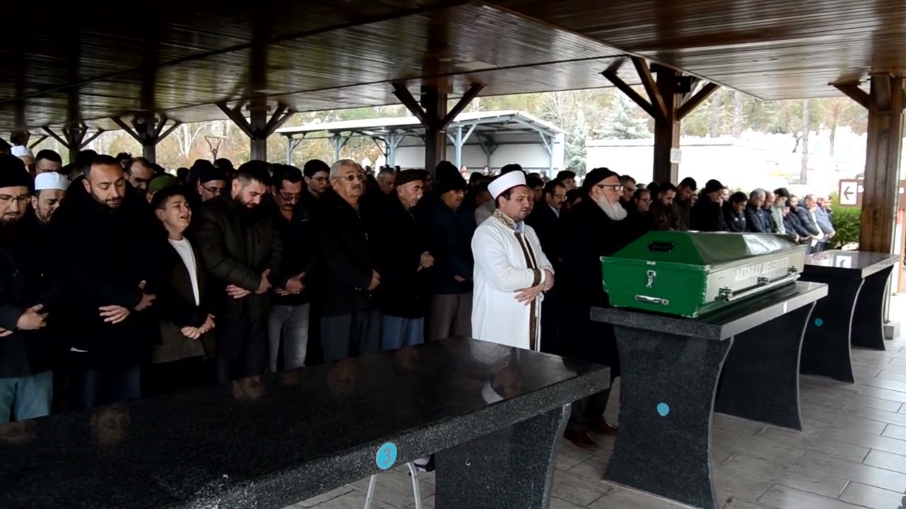 Motosiklet kazasında ölen lise öğrencisi Hasan, toprağa verildi