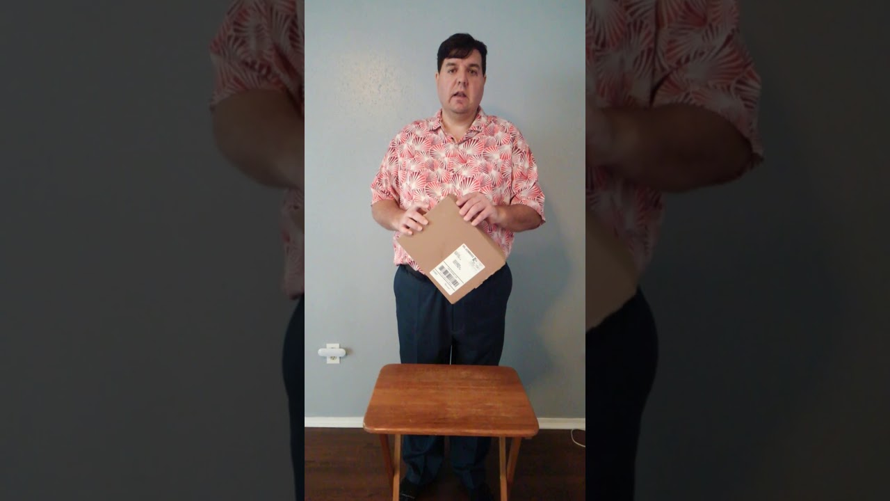 Unboxing Hamilton Buhl smart trek headset