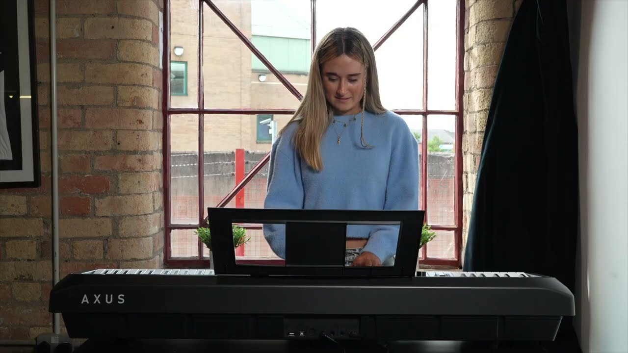 Axus AXD55 88 Note Digital Stage Piano | Playing Demo