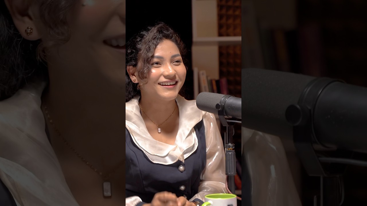 बिश्वकर्मा को हात मा पनि Iphon हुन्छ ? 