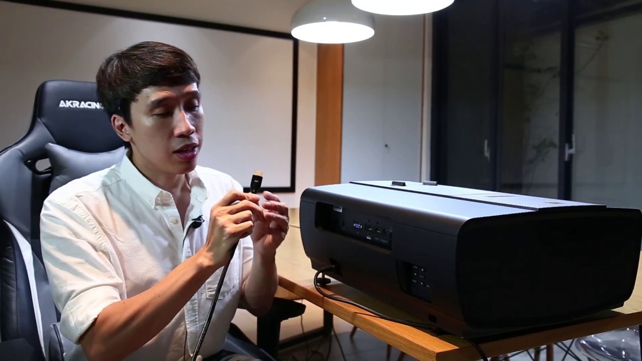 BenQ Projector | Trải nghiệm BenQ W11000 - Máy chiếu phim 4K cho rạp hát tại gia