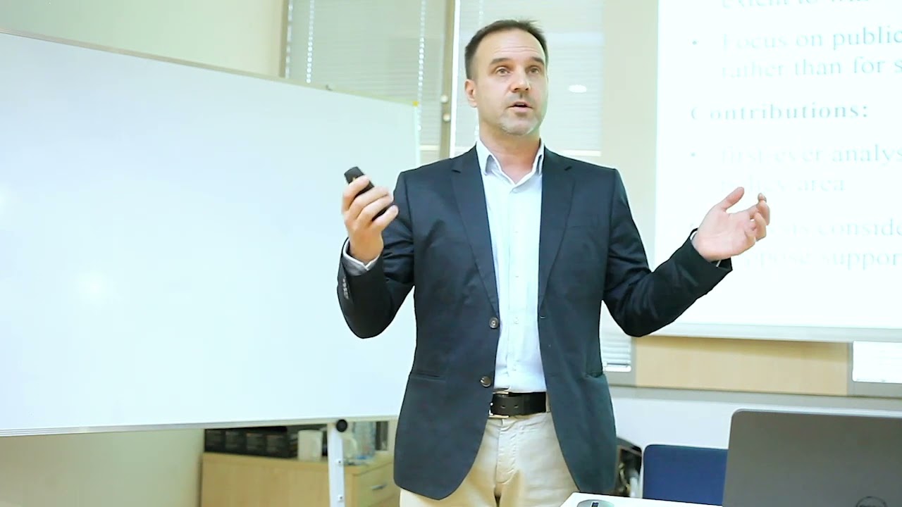 "What asylum and refugee policies do we want?" A lecture by Professor Martin Ruhs