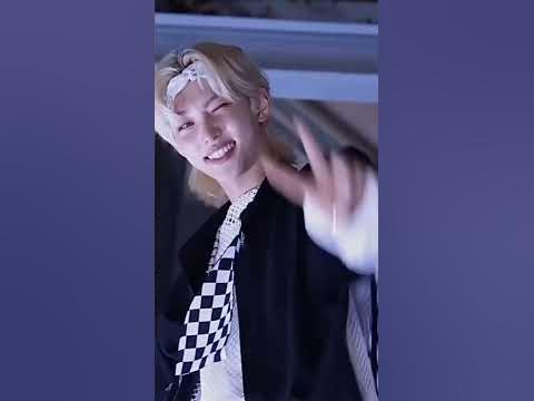 Ли Феликс Хенджин хенликсы Хван stray kids - YouTube