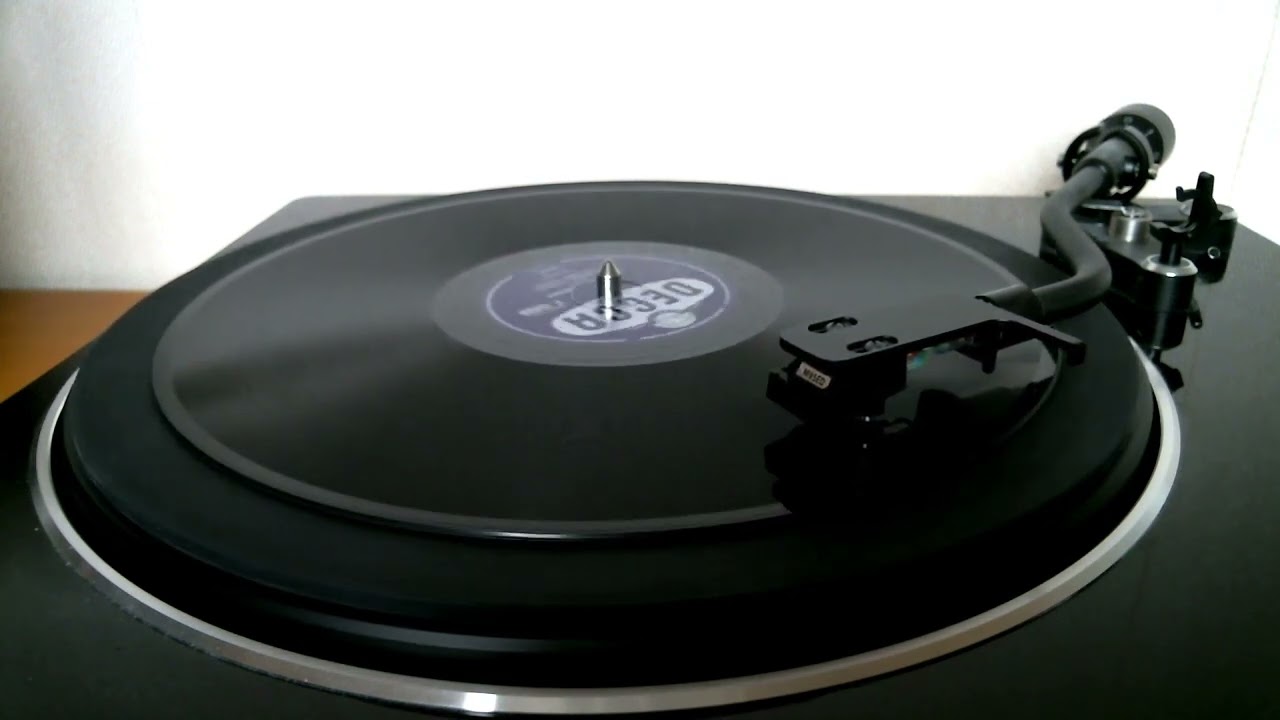 Winifred Atwell - Spaceship Boogie  (78rpm - 1957)