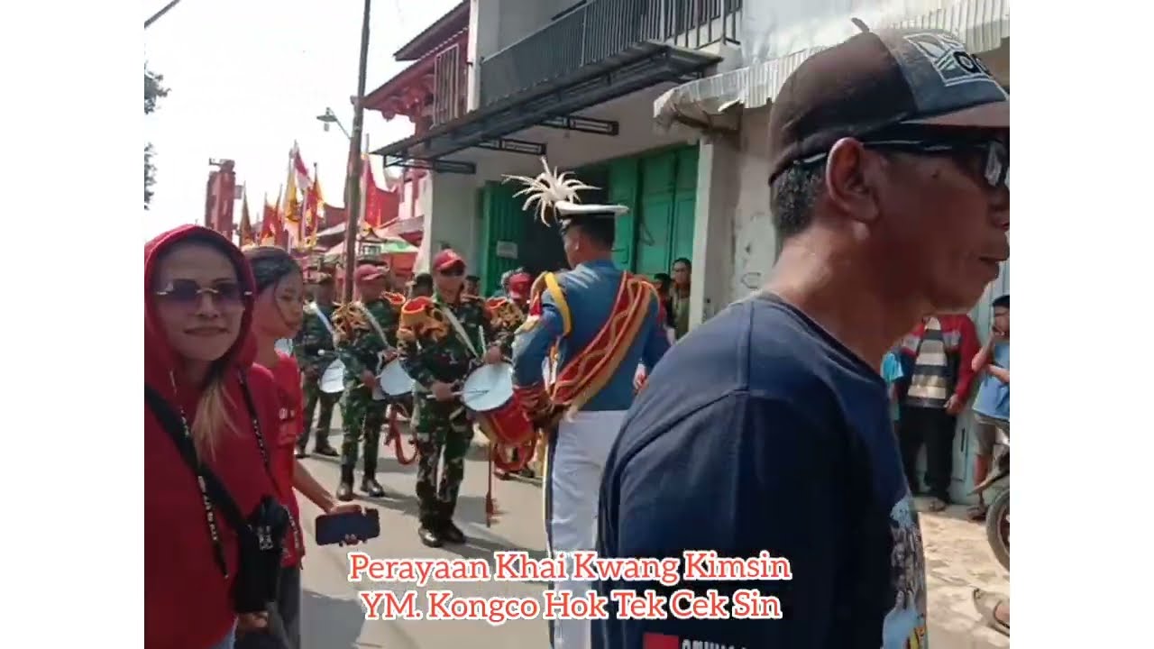 Perayaan Khai Kwang Kimsin YM. Kongco Hok Tek Ceng Sin di Klenteng Ban Eng Bio Tegal 