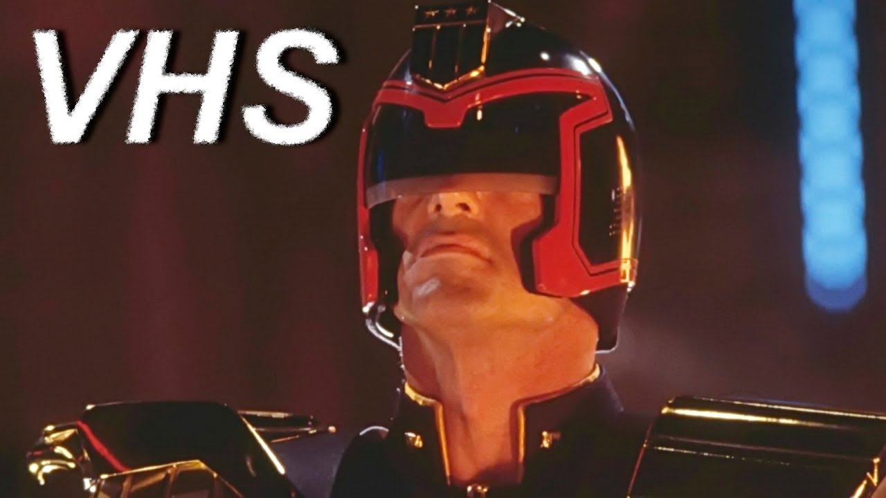 Судья Дредд (1995) - русский трейлер - озвучка VHS - YouTube