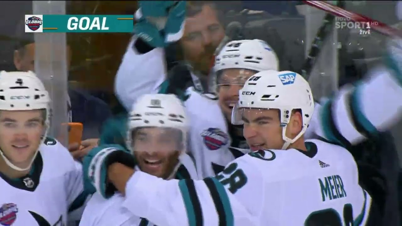 Tomas Hertl's Goal in Prague