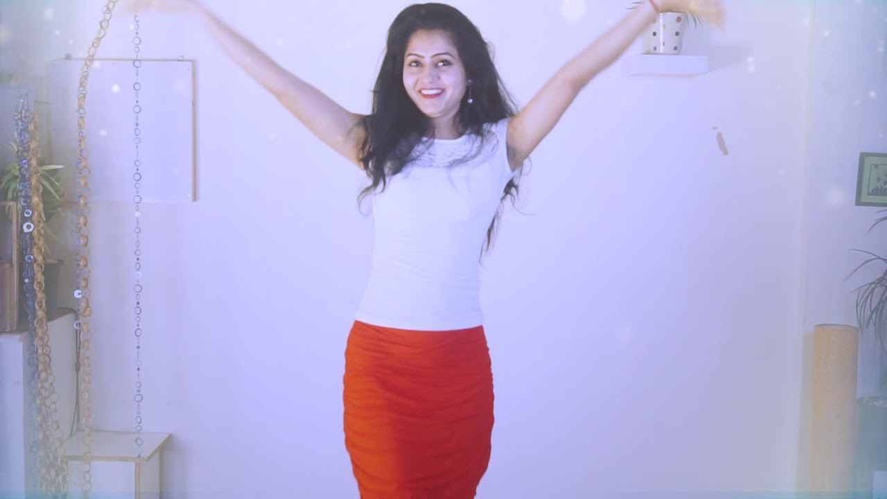 Amazing dance girl in Red Slow motion beauty dancing video डांस