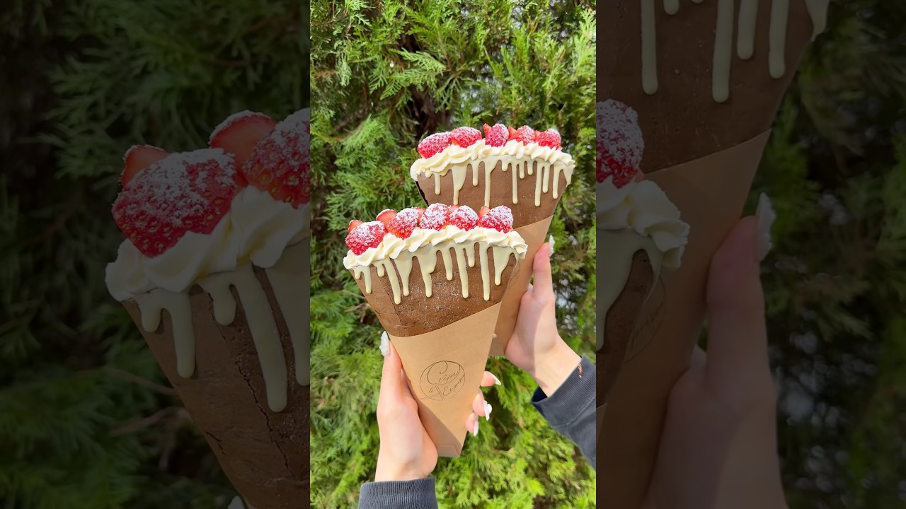 可愛すぎる濃厚チョコいちごクレープ #japanesefood
