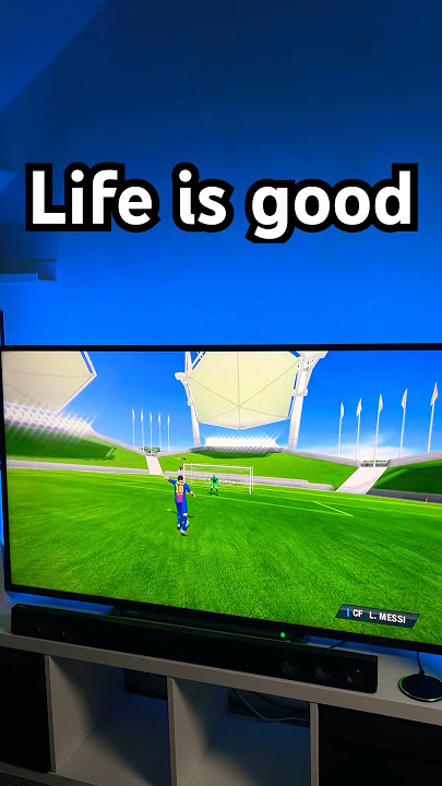 Playing FIFA 13 in 2013