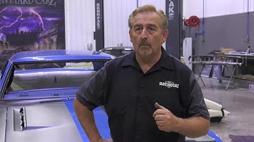 Shop Crane at Graveyard Carz
