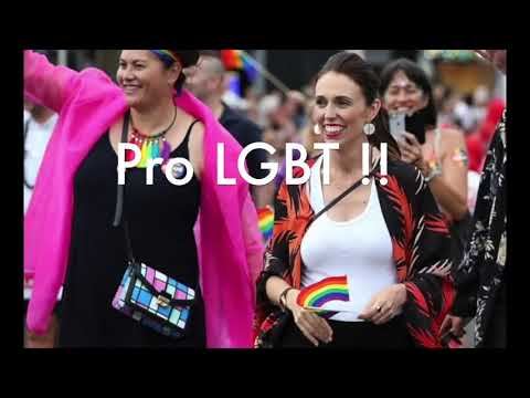 Video: Latina Transgender Tänzer Spielt In Nike Hood