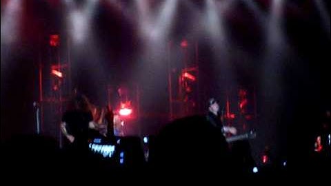 Fall Out Boy - Encore / Dance Dance Cardiff CIA 7.3.09