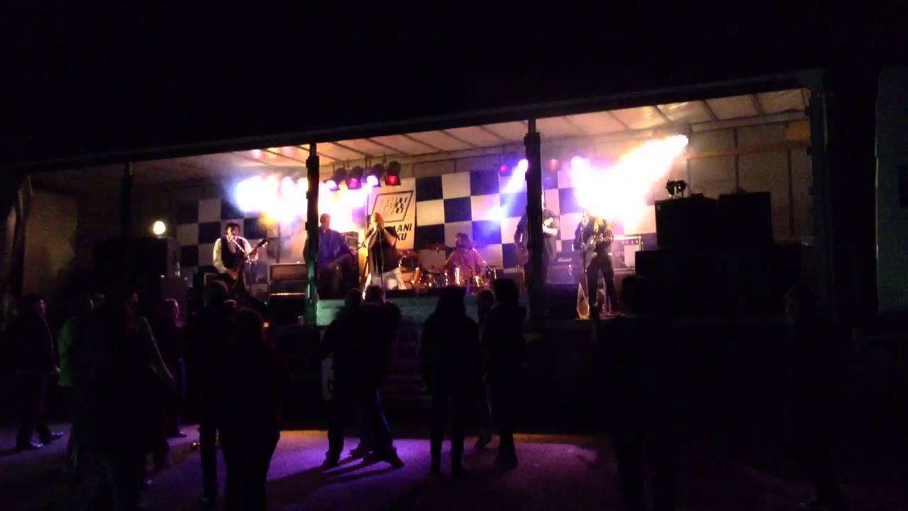 Kätilö Mäkinen kuuma kesä