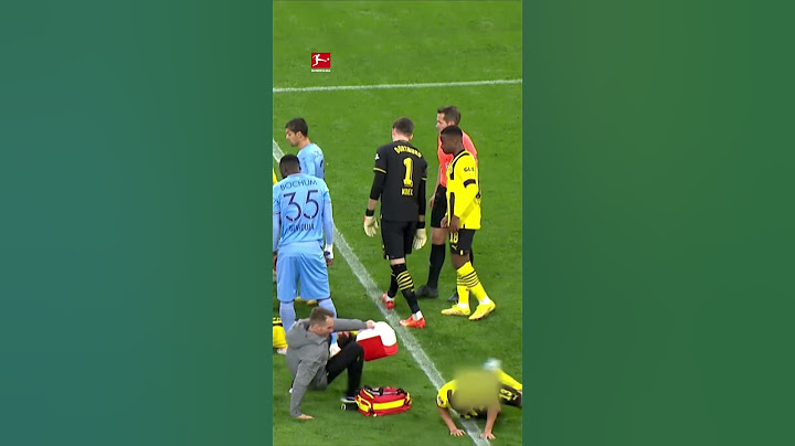 Are these RED cards? 🟥😅