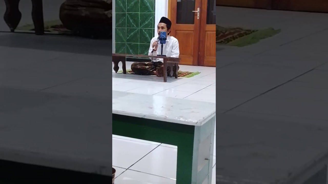 Minhajul Arifin bersama, Ustad Arina rusda