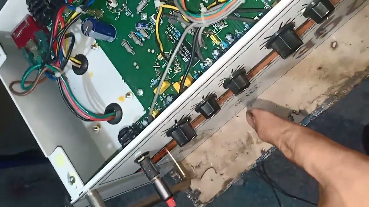 Orange TH30 guitar amp done repair.. 