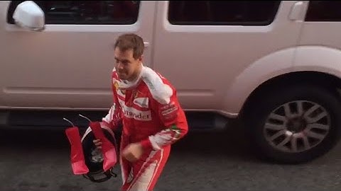 F1 2016 - Barcelona Test 1 - Vettel returns to the Ferrari garage