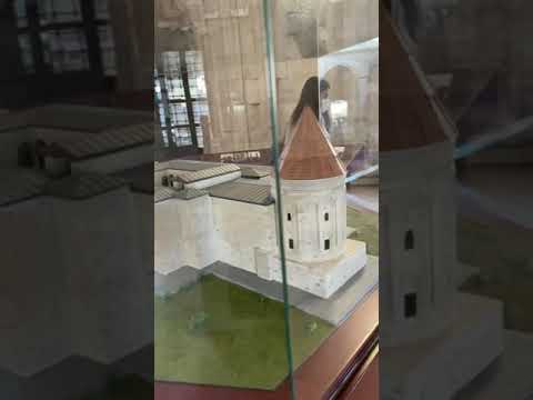 Çifte minareli medrese maketi