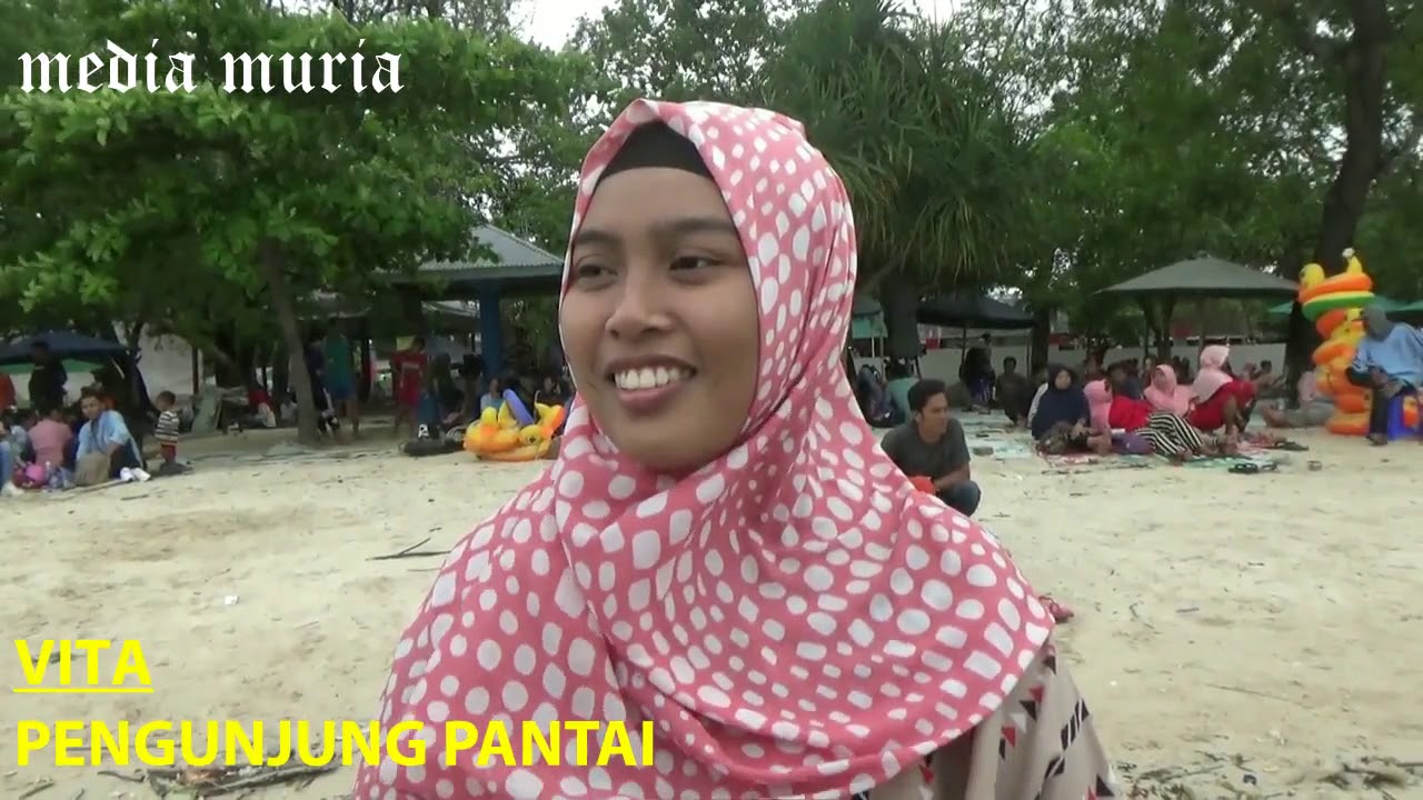 Gelombang Tinggi Wisata Pantai Di Jepara Mengalami Penurunan Jumlah Pengunjung