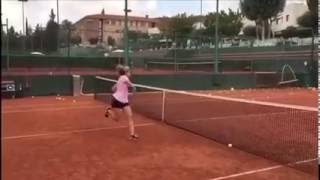 Shakira Play To Tennis