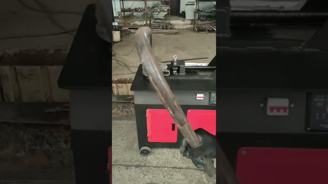 How to bend pipes of various diameters with different types pipe benders.