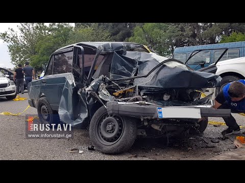 ავარია რუსთავში, ჟიგული ტრაქტორს დაეჯახა, მძღოლი ადგილზე გარდაიცვალა