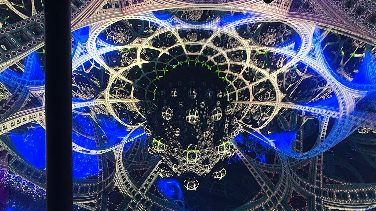 Geometric Properties with Julius Horsthuis (Artechouse NYC)