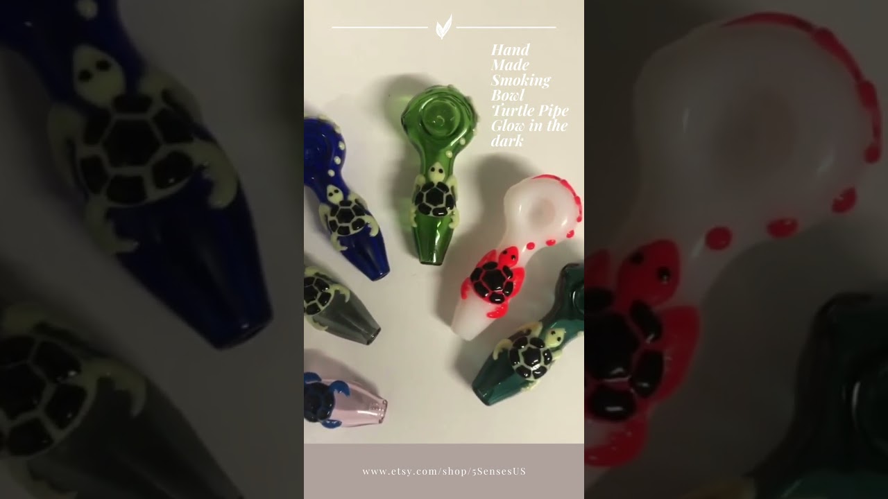 Hand Made Smoking Bowl Turtle Pipe Glow in the dark