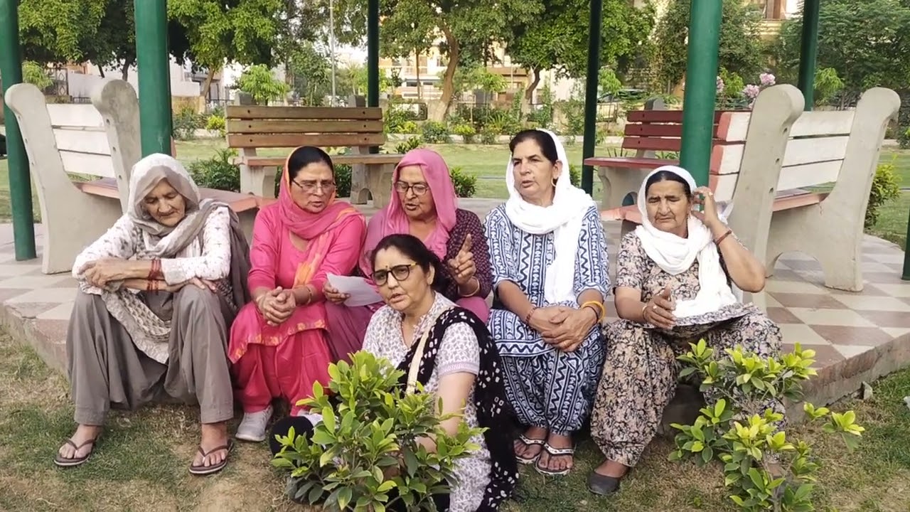 बहू न बेटी बणाणा चाहूं थी बात नहीं बण पाई हे सब कुछ करके देख लिया,,,🙏🙏👌👌।