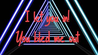 Video thumbnail of "I prevail lyrics Alone"