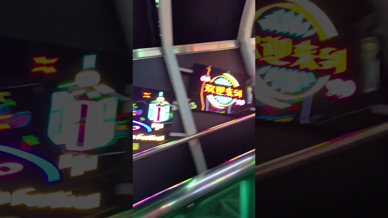 🇰🇷 Busan, South Korea, Yongdusan Park Escalator용두산공원 에스컬레이터2026/06/18