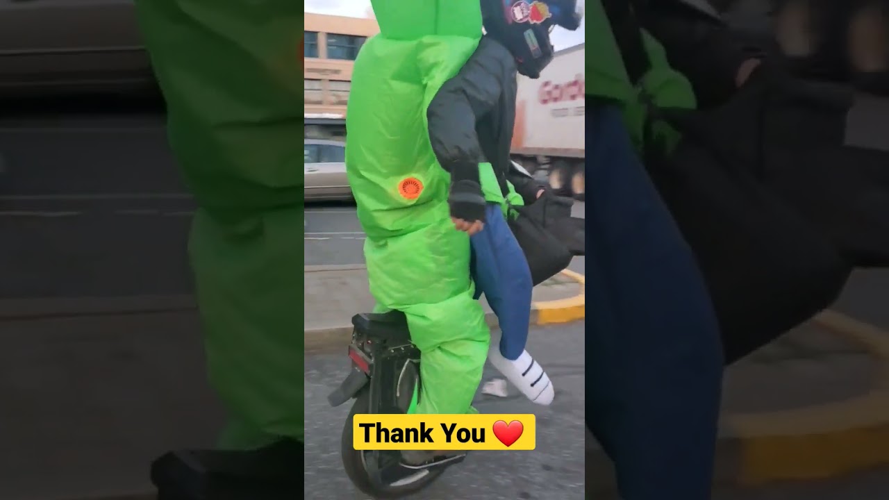 Electric Unicycle Guy In Surrey Making Food Delivery and Gives Smile Thousands Of People Everyday 😀