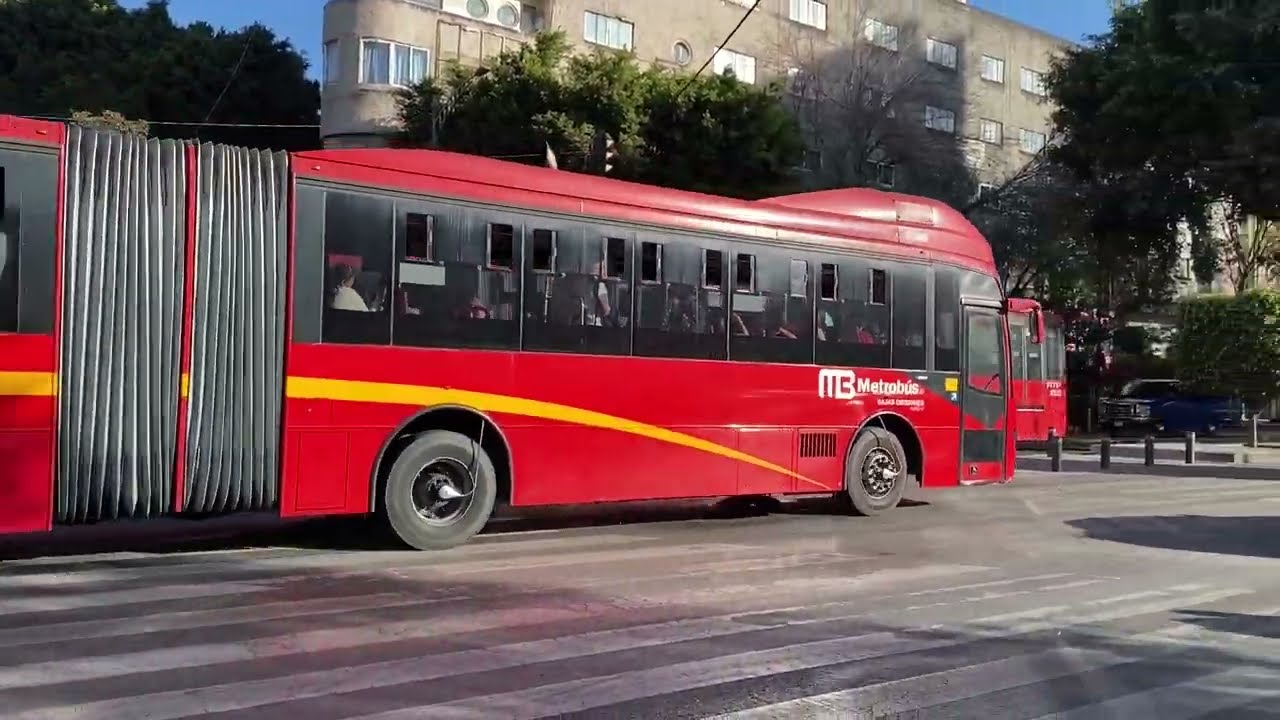 This is the best way to beat traffic in Mexico City | MetroBus CDMX