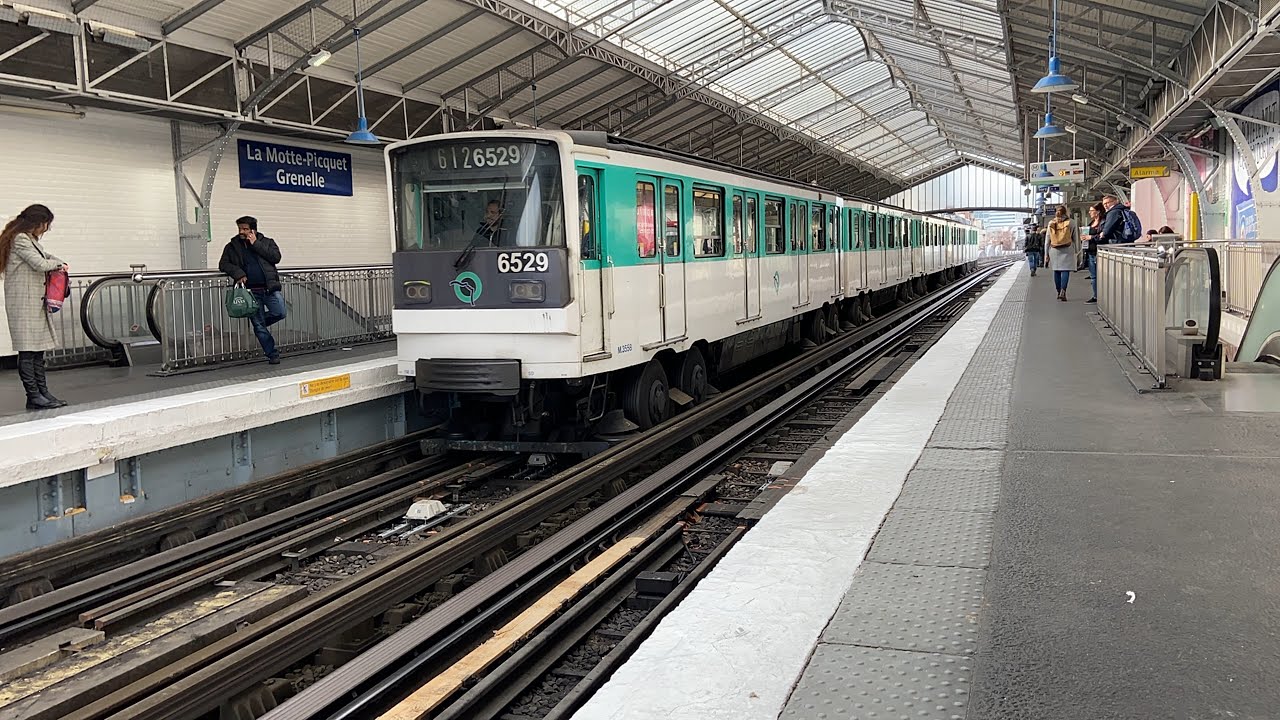 La MottePicquet Grenelle Métro de Paris 6 Lignes 6, 8 et 10. YouTube