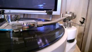 Audio Technica AT6006 Safety Raiser automatically lifts the tonearm
