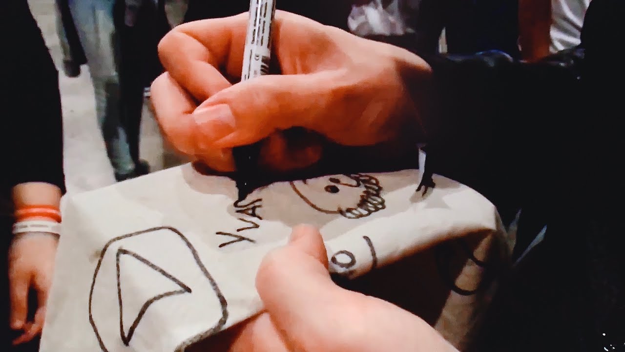 'ZINGEN MET HELIUM!?' - DYTG 2016 | YvarVlogs