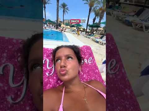 Day 2 in Tunisia 🇹🇳🌴 #holidayvlog #travelvlog #tunisia #holidaydayinthelife #traveltok