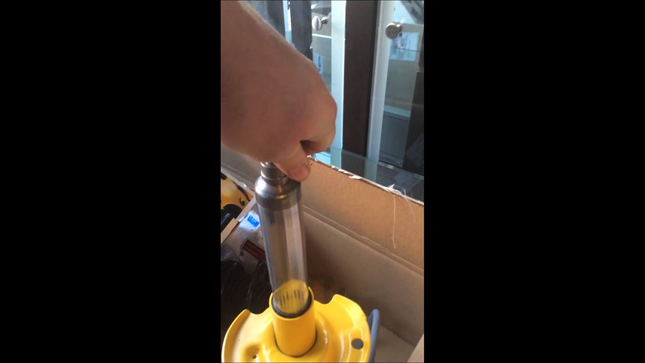 70k Sachs vs. New Bilstein Strut for 2004 Saab 93 YouTube