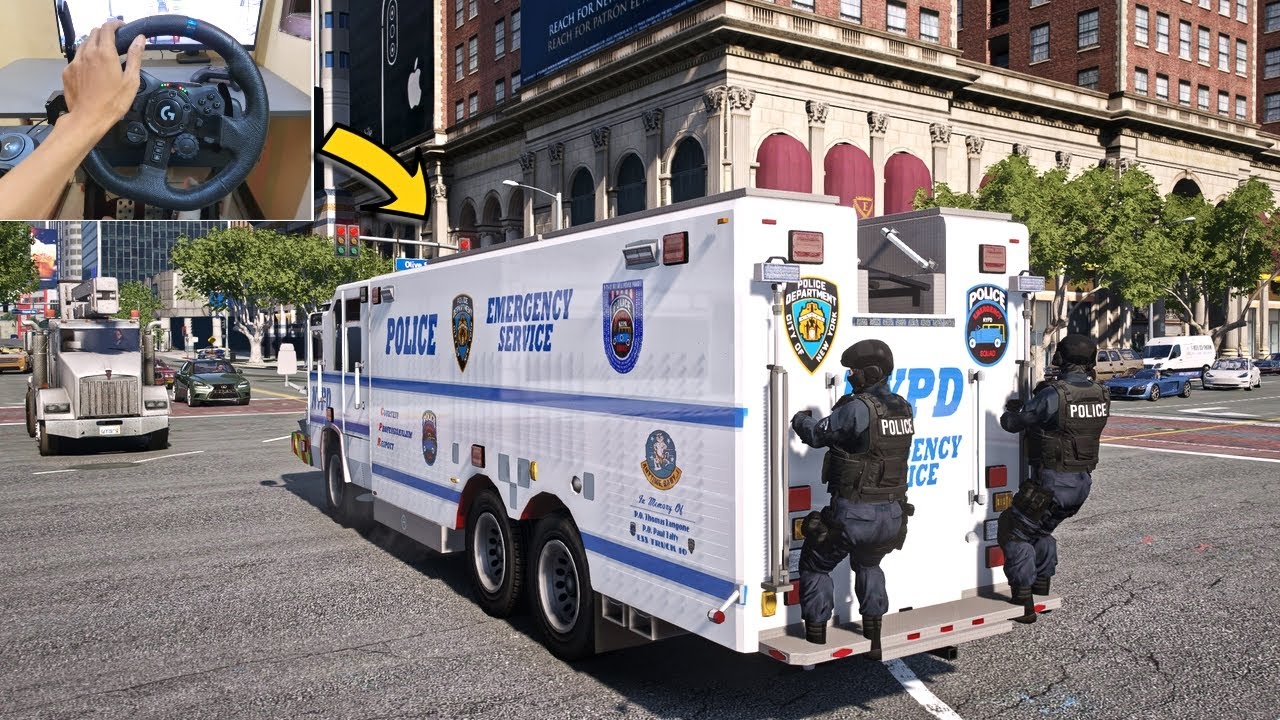 GTA 5 Playing as Police Squad Driving NYPD ESU Truck - Steering Wheel Gameplay