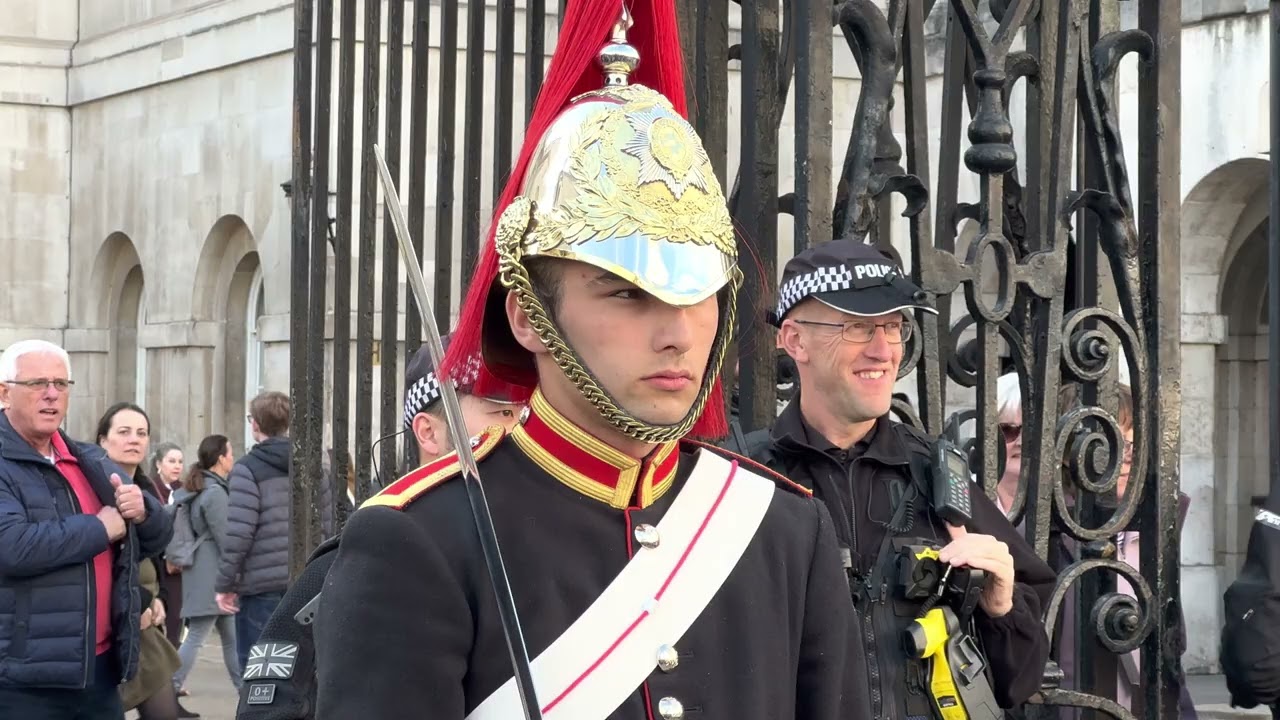 King’s Guard’s Quiet Make Way Shout