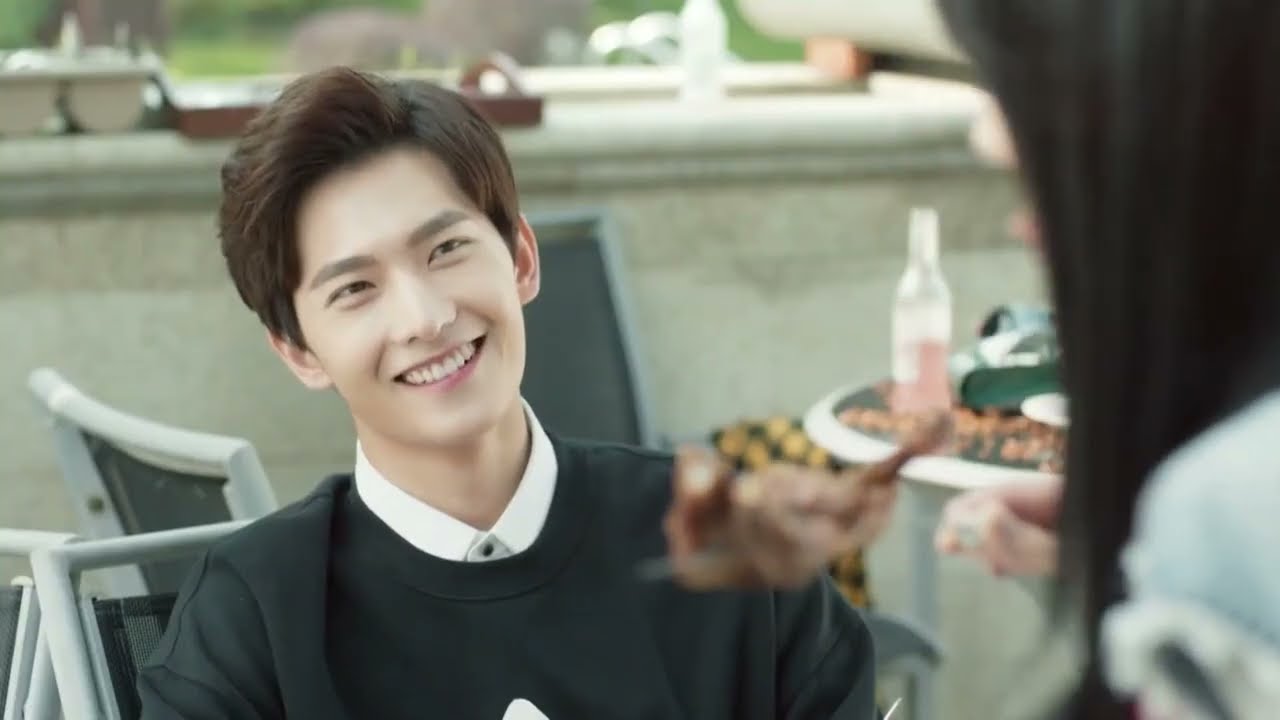 ถึงเวลาจัดปาร์ตี้ฉลองให้กับบริษัท | เวยเวยเธอยิ้มโลกละลาย - LoveO2O《微微一笑很倾城》| หยางหยาง,เจิ้งส่วง