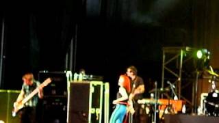 Paramore - Feeling Sorry 17/02/2011 BH