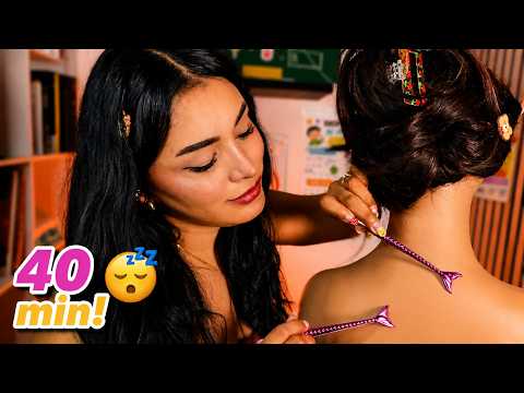 La chica que se sienta 📚 DETRÁS de ti 😴 TE RASCA la ESPALDA en clase I Ges ASMR