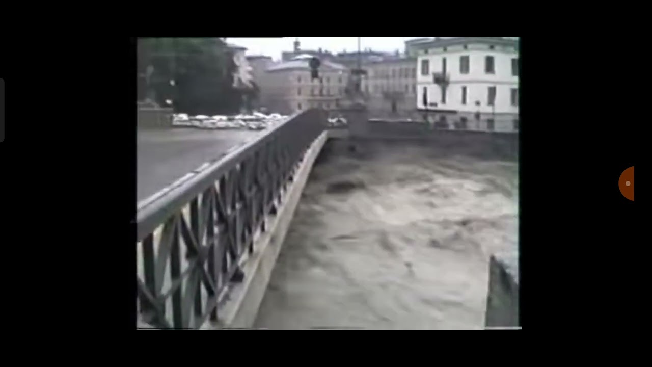 ALLUVIONE VALTELLINA CITTÀ DI SONDRIO TORRENTE MALLERO LUGLIO 1987, AVEVO SEI ANNI TANTA PAURA!!!