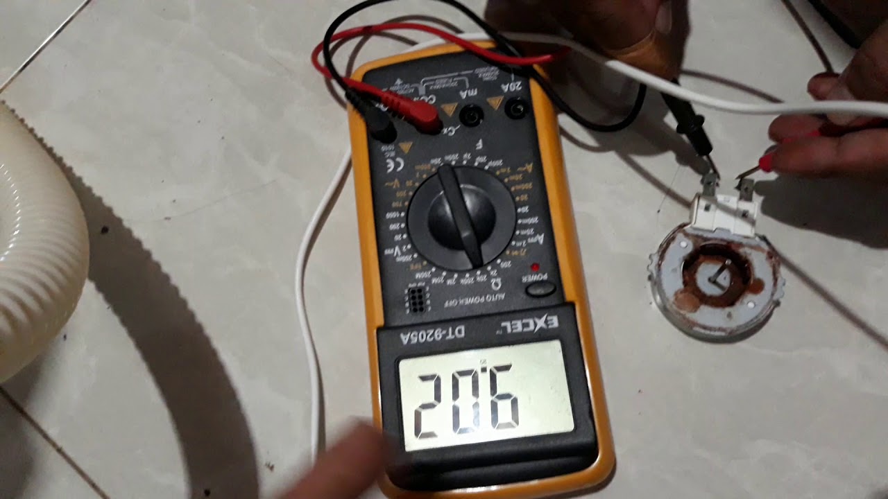 Memperbaiki drain motor pada mesin cuci 1 lobang 