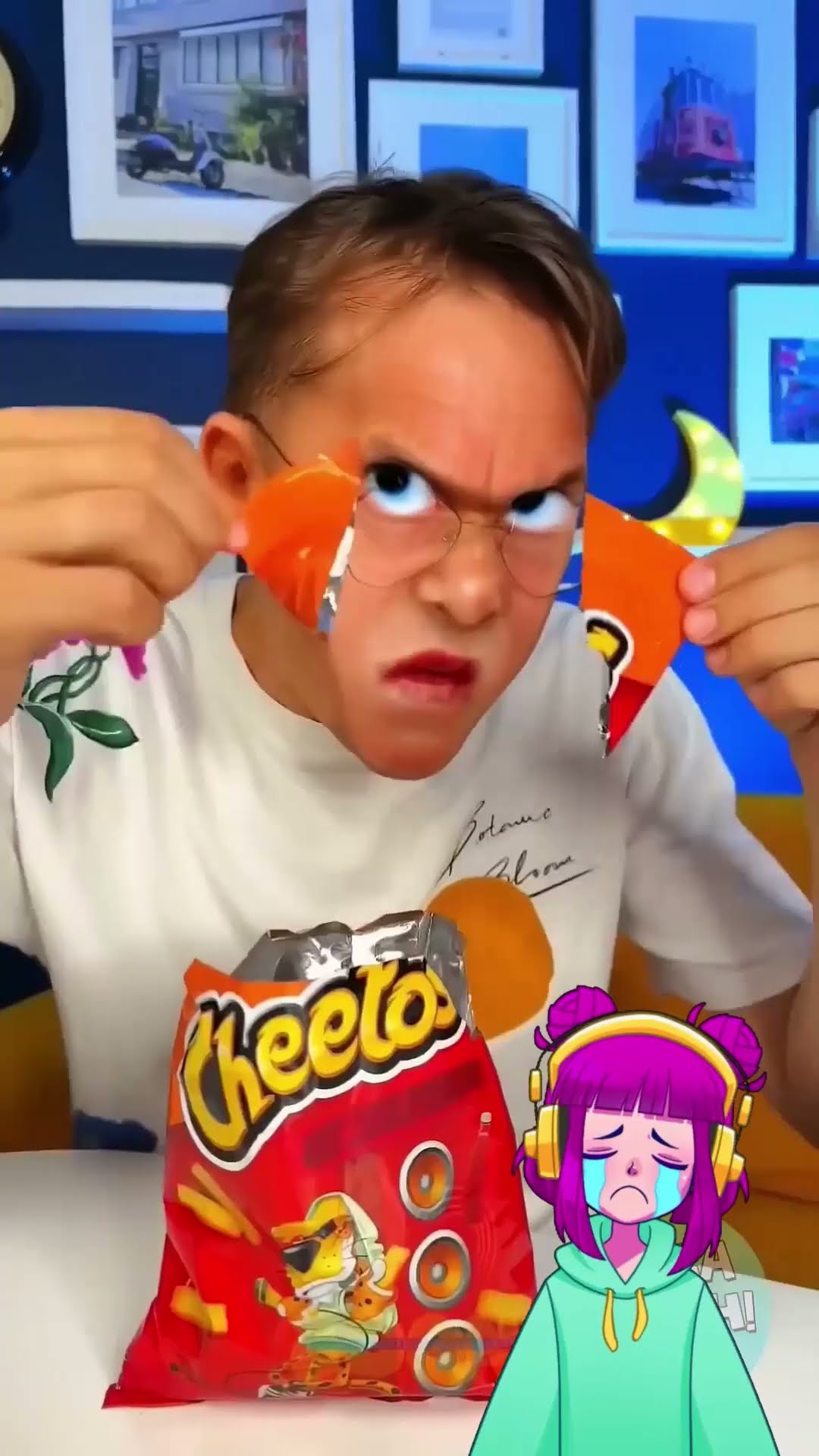 ? How to eat chips correctly #hacks #chips #food #diy #recycle #useful #lifehacks #humor