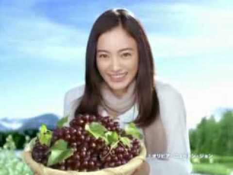 (仲間由紀恵)Nakama Yukie in 2008.10 Lotte キシリトールガム「天気予報篇」 CM 15s