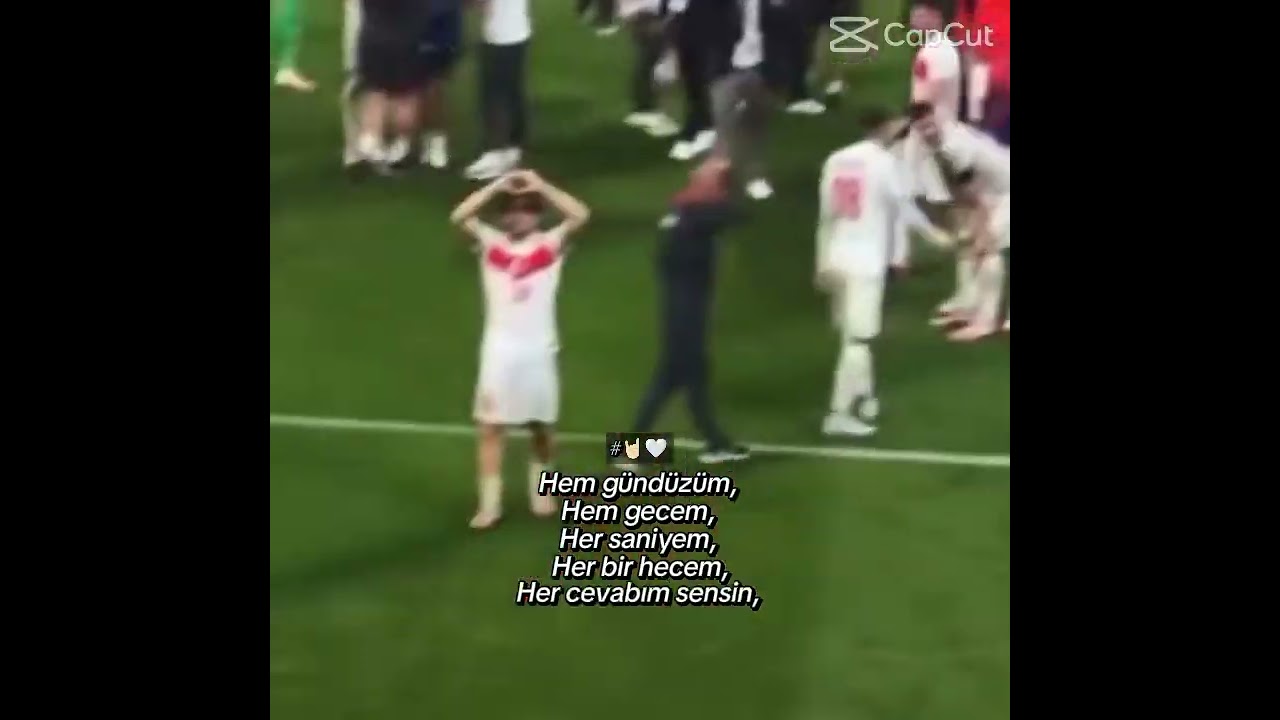 Hem gündüzüm hem gecem