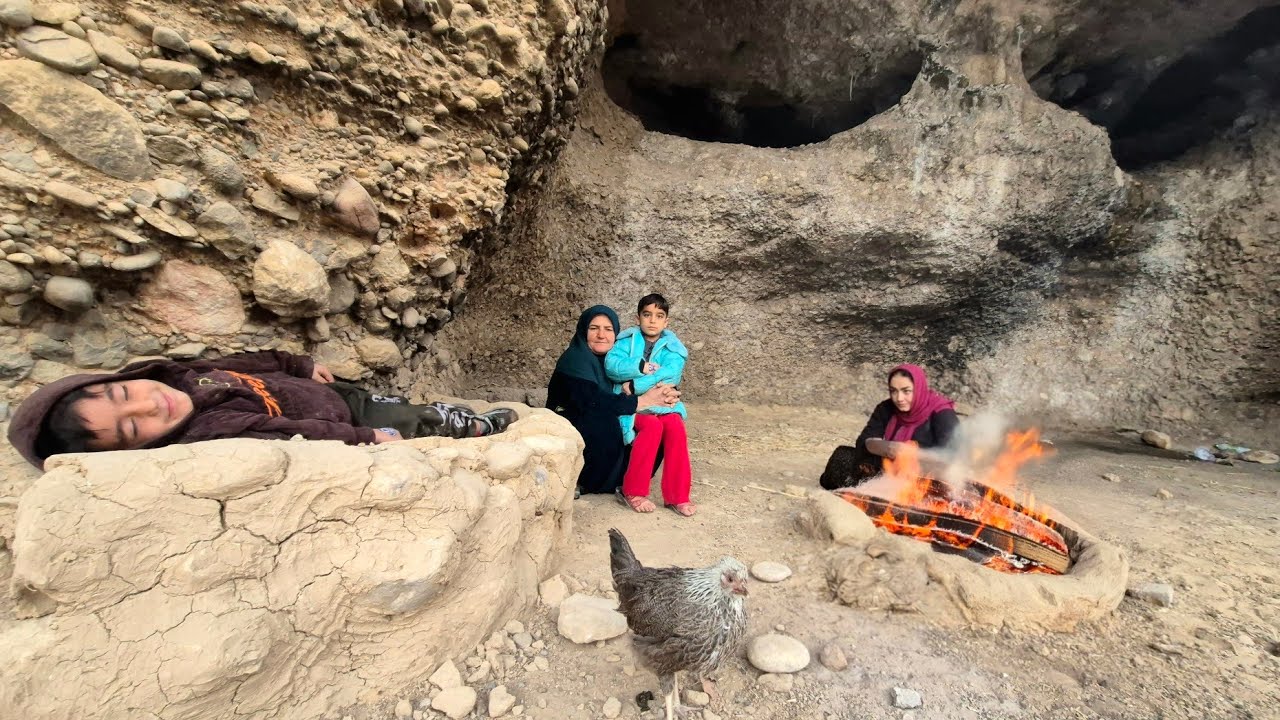 ⛰️A cave-dwelling family searching for food so they won't starve🌱👨‍👦‍👦🍗